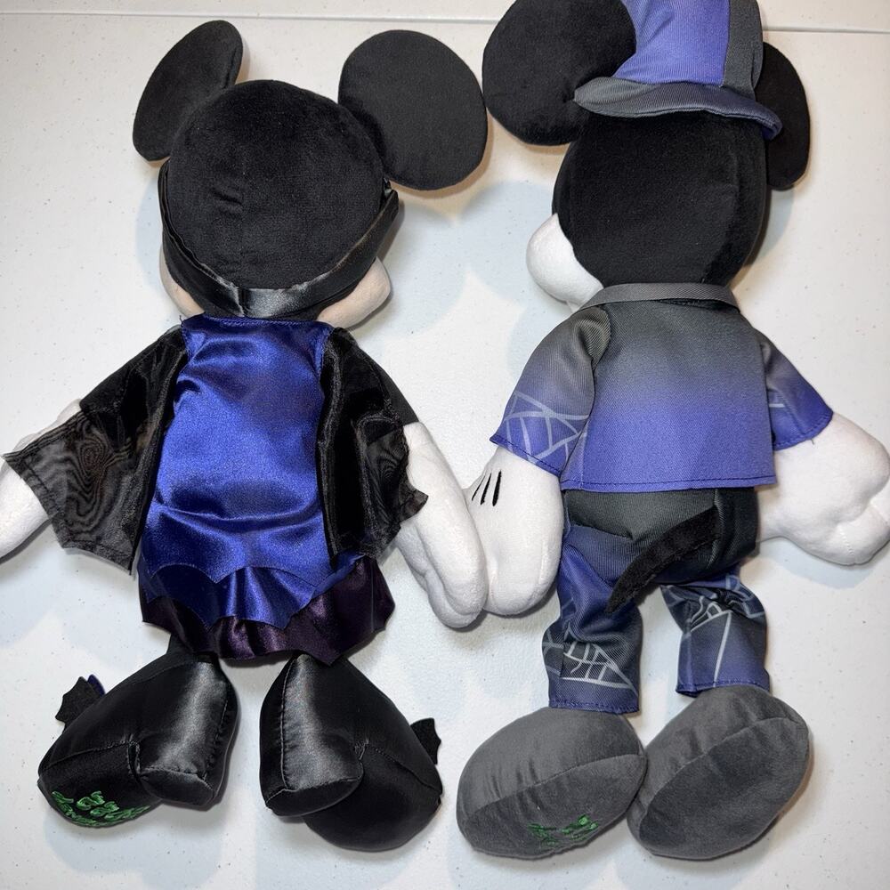 Disney Parks 2022 Halloween Mickey Minnie Plush Set Vampire Ghoul Spooky - Picture 2 of 7